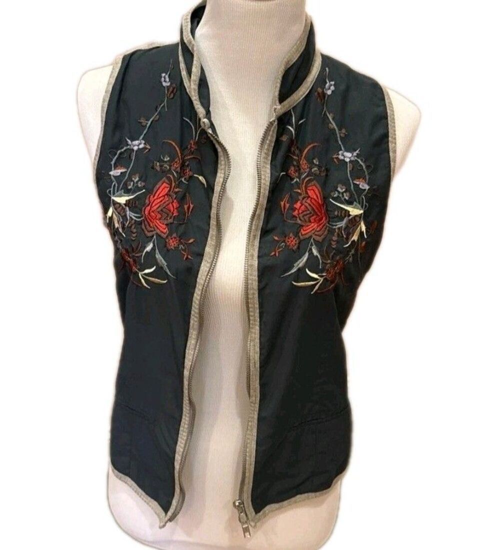 BIYA Johnny Was Embroided Rare Style Boho Festival Western Chic Vest SZ Small